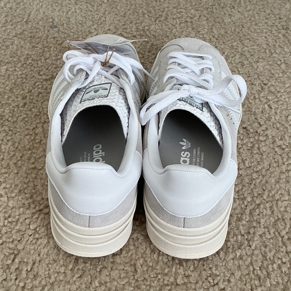 NWT Adidas Gazelle Bold Gray & White Original Suede Sneakers - Size 8.5 - Picture 5 of 9